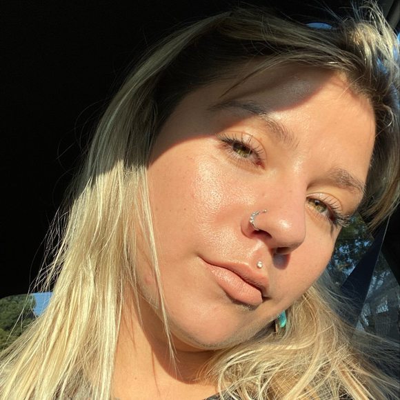 _haleyjo